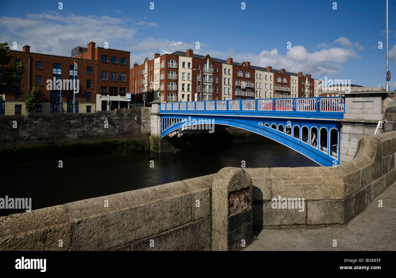 Il Rory O'More ponte sopra il fiume Liffey, Dublino, Irlanda Foto Stock