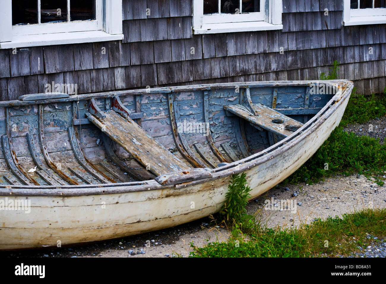 Vecchia barca blu Rockland Maine USA Foto Stock
