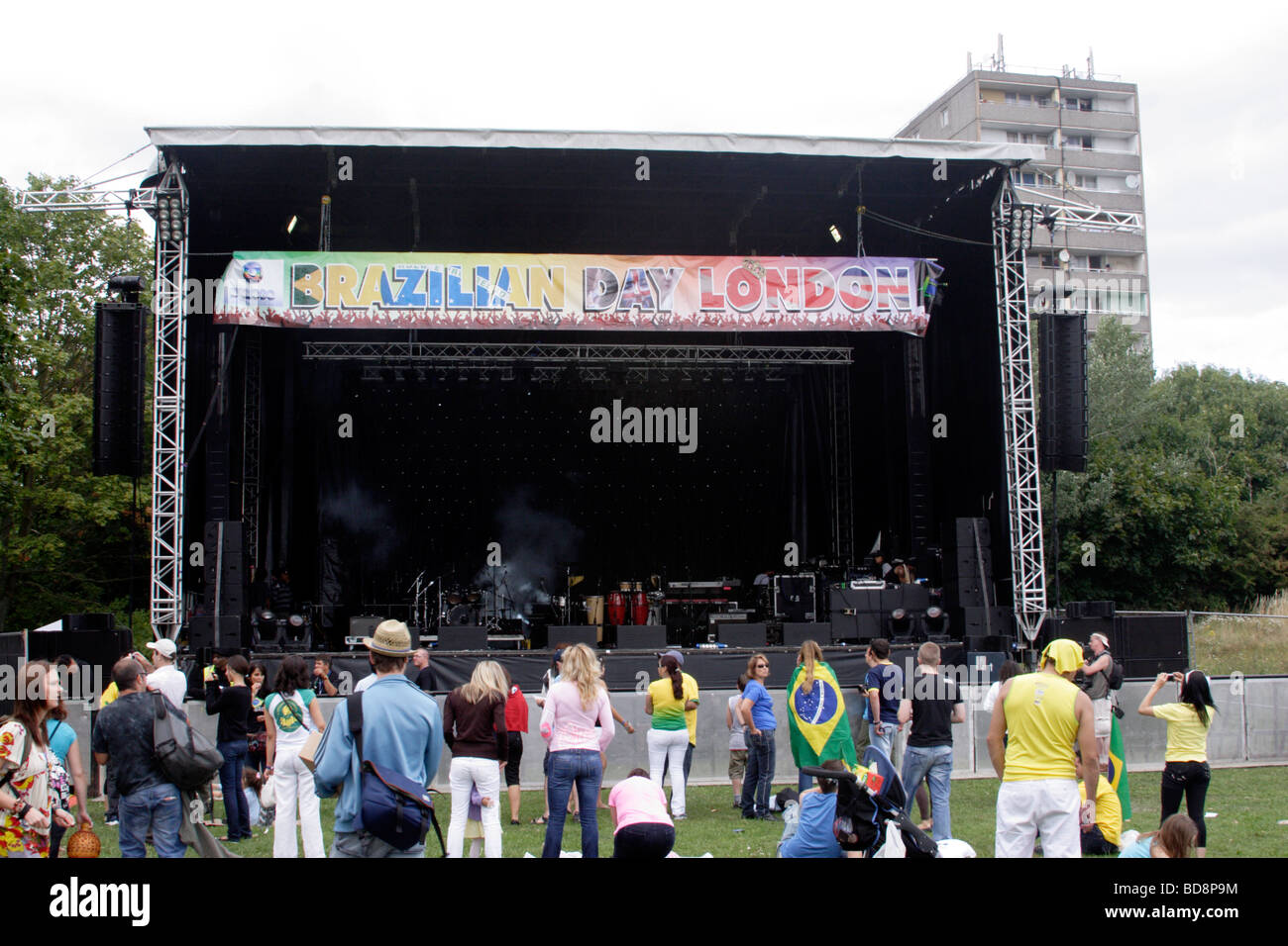 Musica dal vivo il carnevale di fase del Pueblo Burgess Park London 2009 Foto Stock