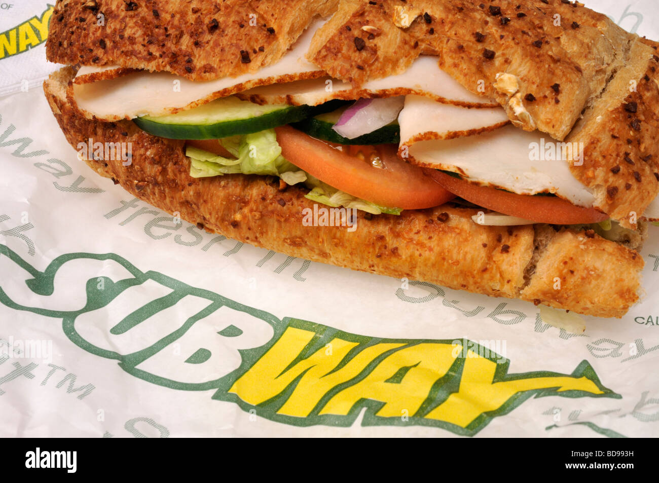Alla metropolitana la Turchia sub sandwich sul wrapper con il logo della metropolitana NEGLI STATI UNITI. Foto Stock