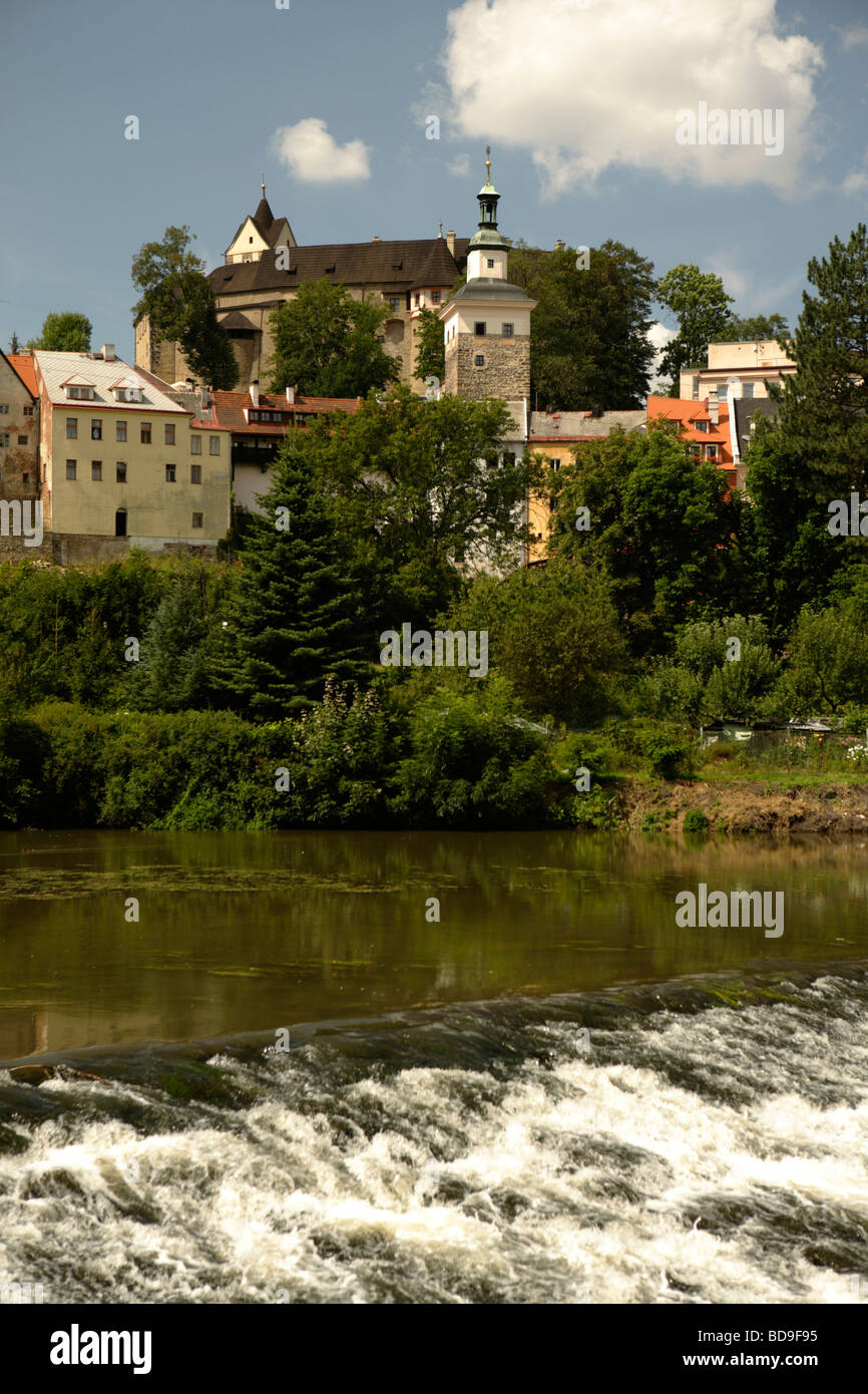 Il centro storico di Loket Eger fiume Ohre west Bohemia Repubblica Ceca Europa Foto Stock