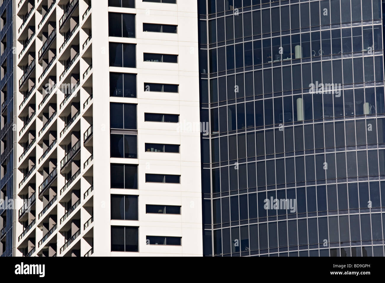 Architettura / residenziale moderno alto edificio di appartamenti in Melbourne Victoria Australia. Foto Stock