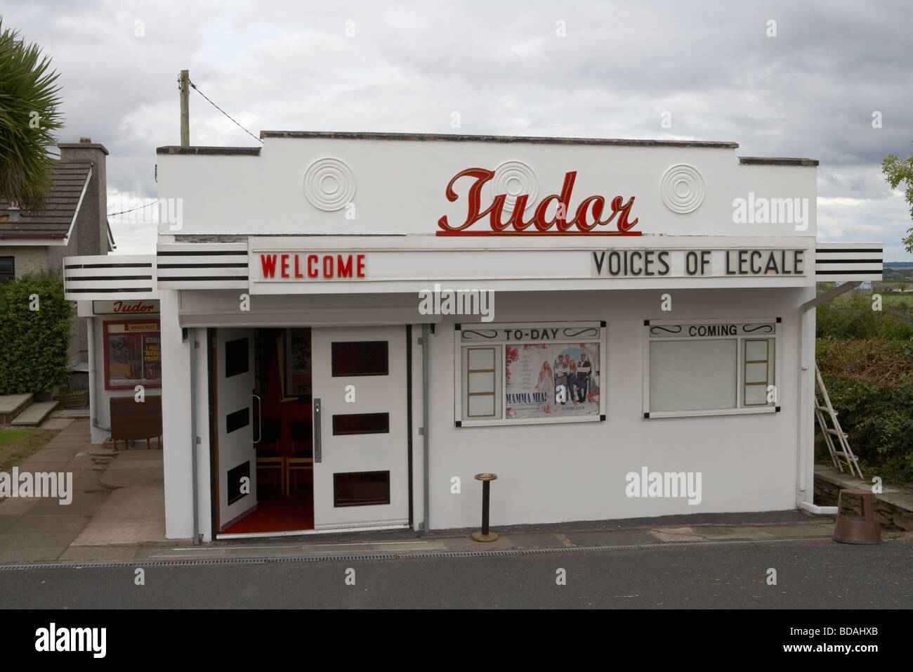 Tudor cinema privato in pettinatore contea di Down Irlanda del Nord Foto Stock