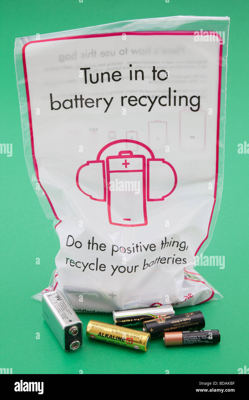 Studio Gran Bretagna UK riciclaggio della batteria borsa per utilizzate le batterie di uso domestico locale Consiglio Regime di raccolta Foto Stock