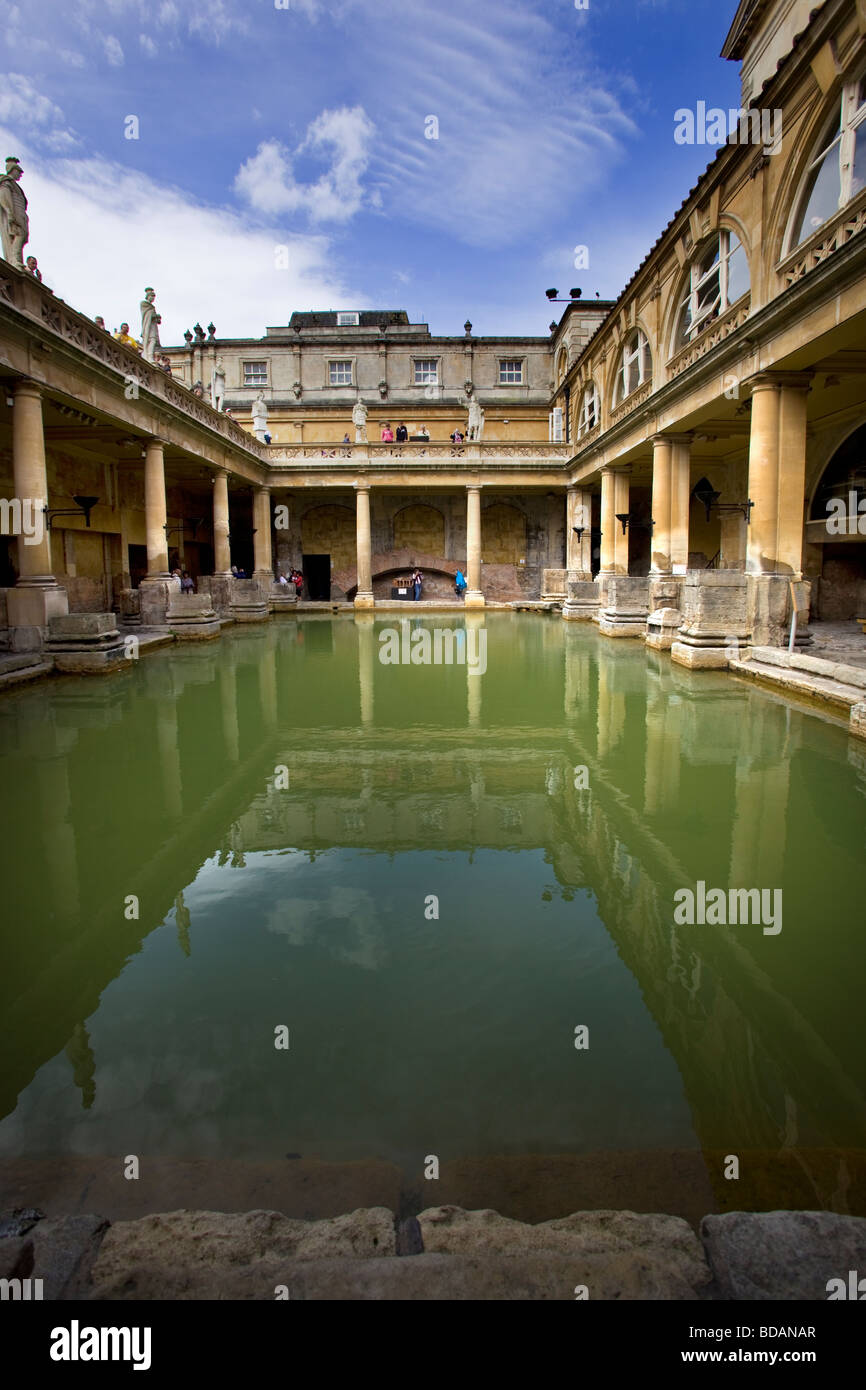 La grande vasca da bagno presso le Terme Romane a Bath Foto Stock