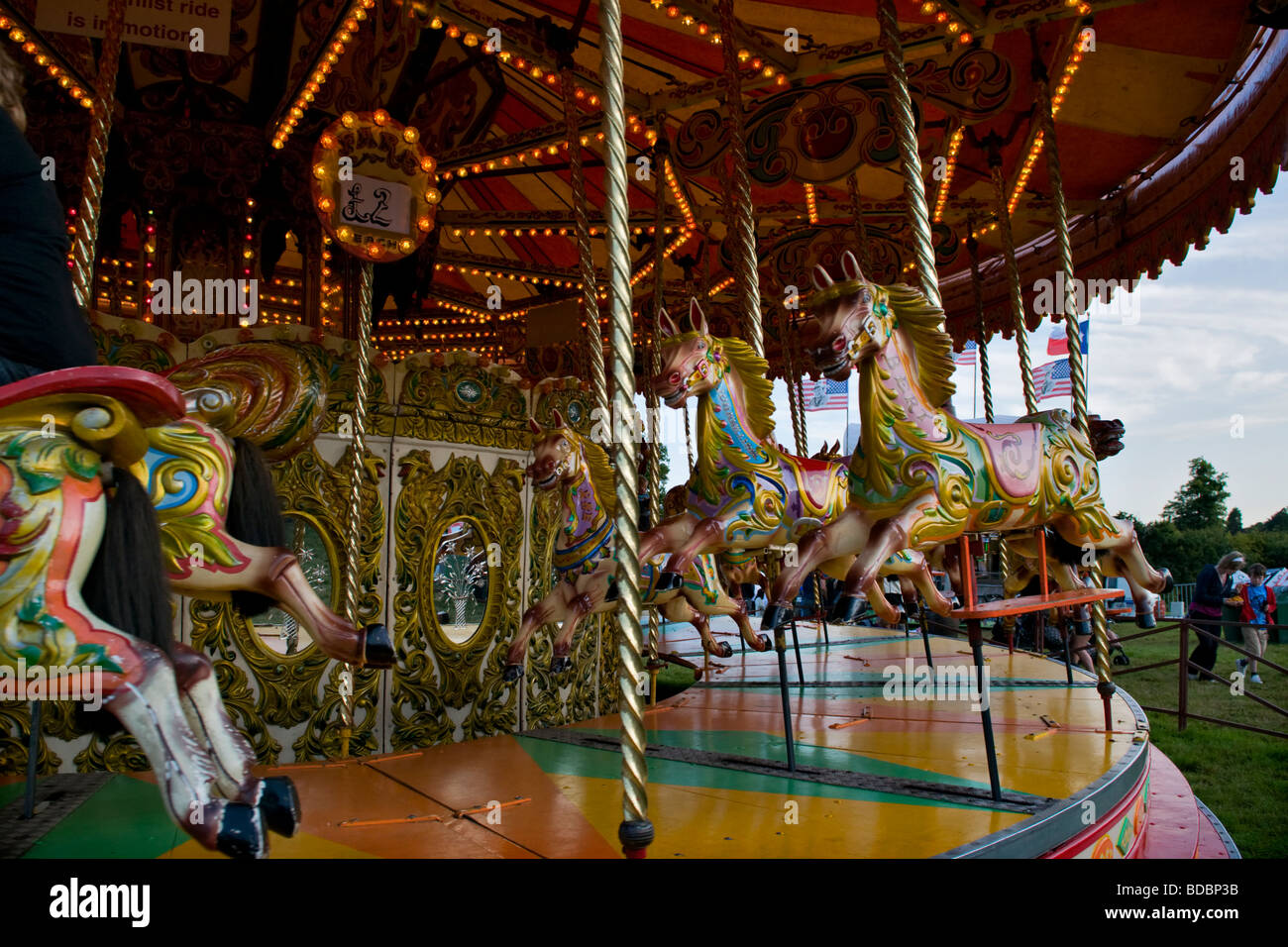 Colorata Merry Go Round presi in corrispondenza di 2009 Bristol Balloon Fiesta, Regno Unito Foto Stock