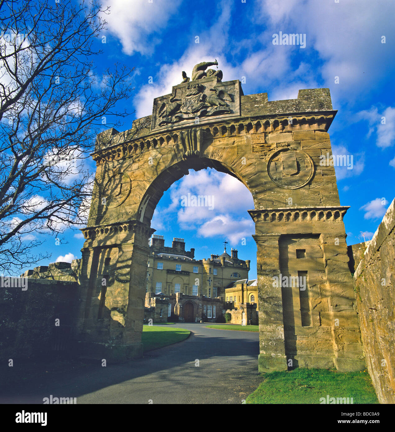 L'impressionante Robert Adams in cima alla scogliera Culzean Castle sulla costa ovest della Scozia Foto Stock