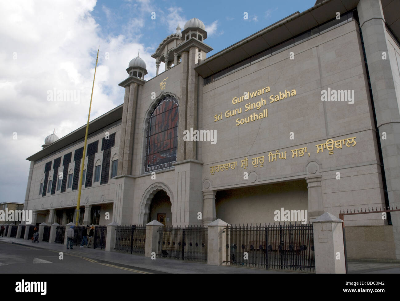 Gurdwara Sri Guru Singh Sabha, Southall West London REGNO UNITO Foto Stock