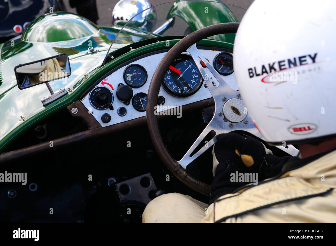 Fraser Nash sports car nel paddock di Silverstone 2009 Classic Foto Stock