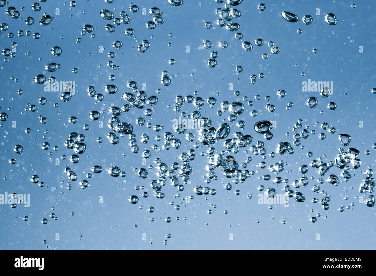 Le bolle sotto l'acqua Foto Stock