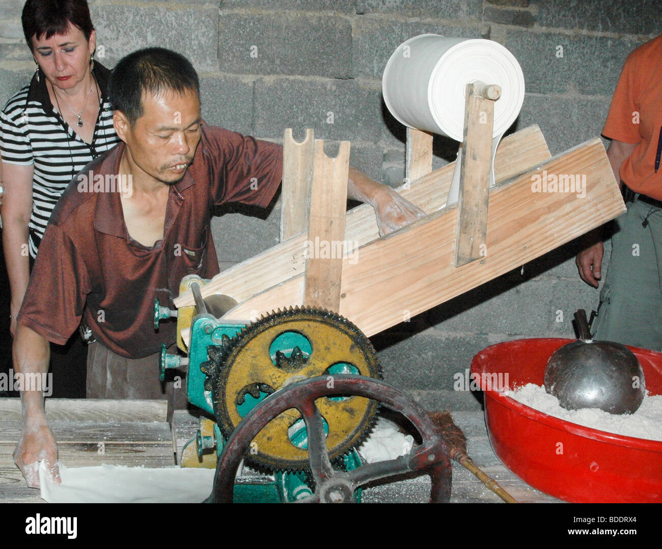 Cina, Guilin Cottage Industry, Noodle factory Foto Stock