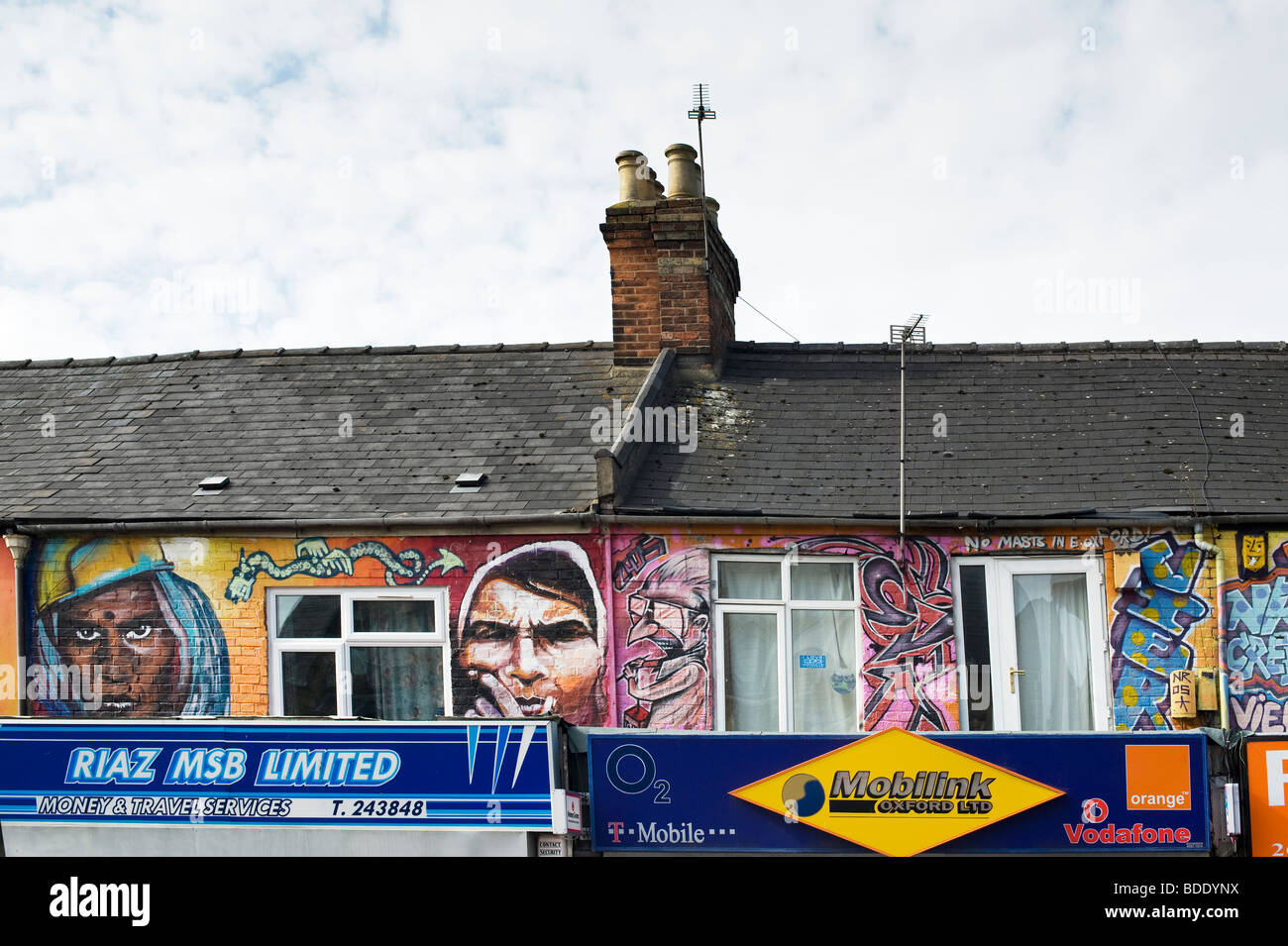 Casa murales lungo il Cowley Road, Oxford, Oxfordshire, Inghilterra Foto Stock