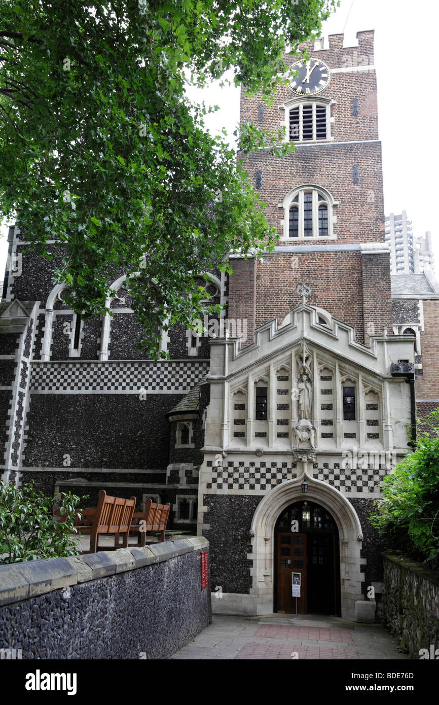 Il priorato di chiesa di San Bartolomeo il grande fondata nel 1123 smithfield LONDON REGNO UNITO Foto Stock