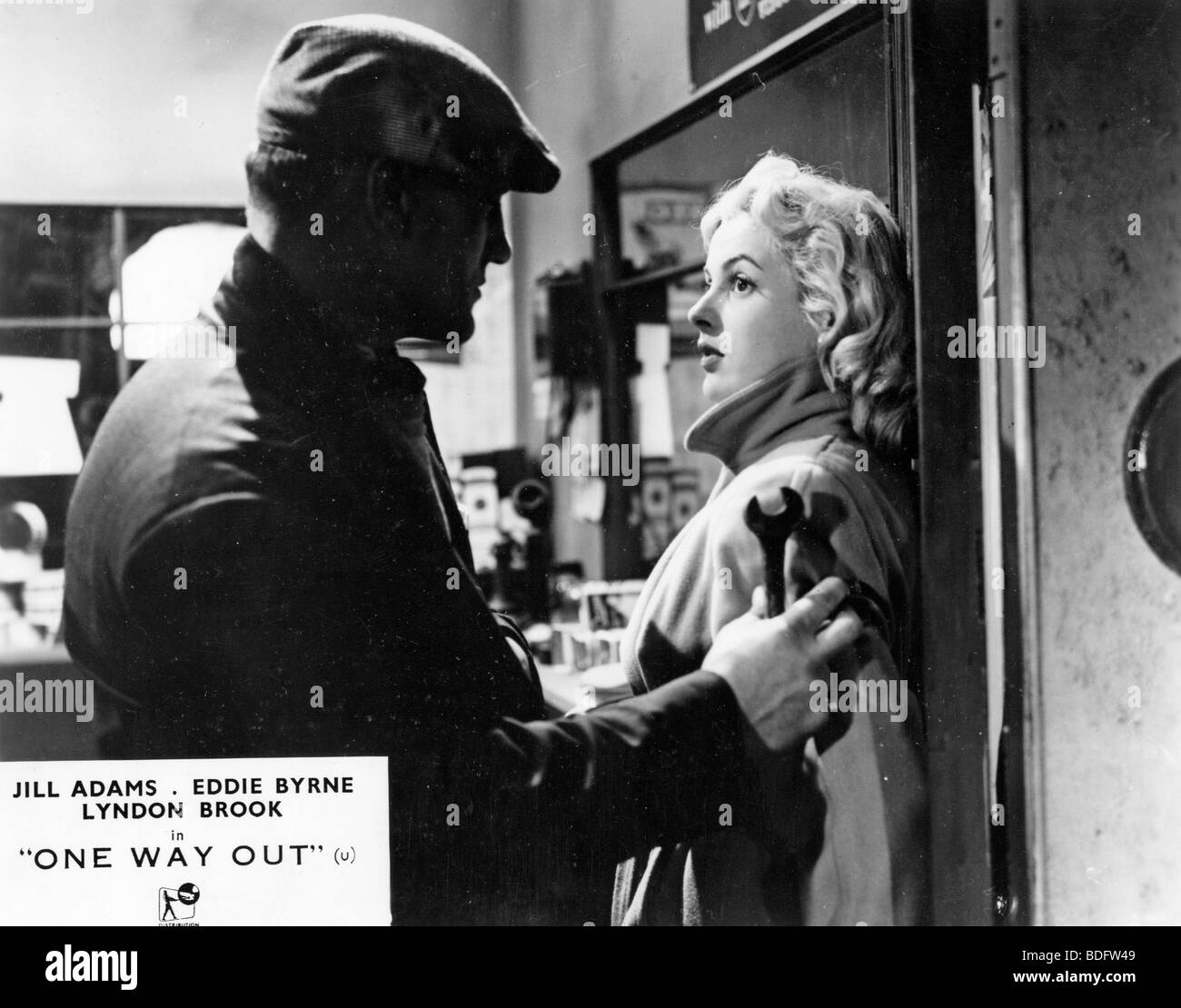 Una via di uscita 1955 Rank film con Jill Adams Foto Stock