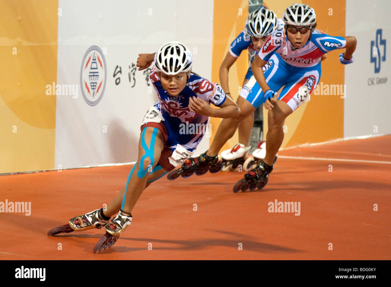 Rullo di velocità Sport pattinaggio in linea, 500m, Sprint finale donne, mondo giochi, Kaohsiung, Taiwan, luglio 19, 2009 Foto Stock