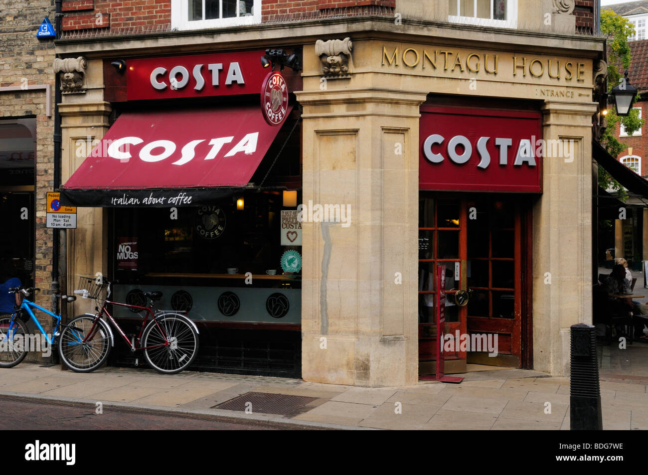 Costa Coffee shop in Inghilterra Cambridge Regno Unito Foto Stock