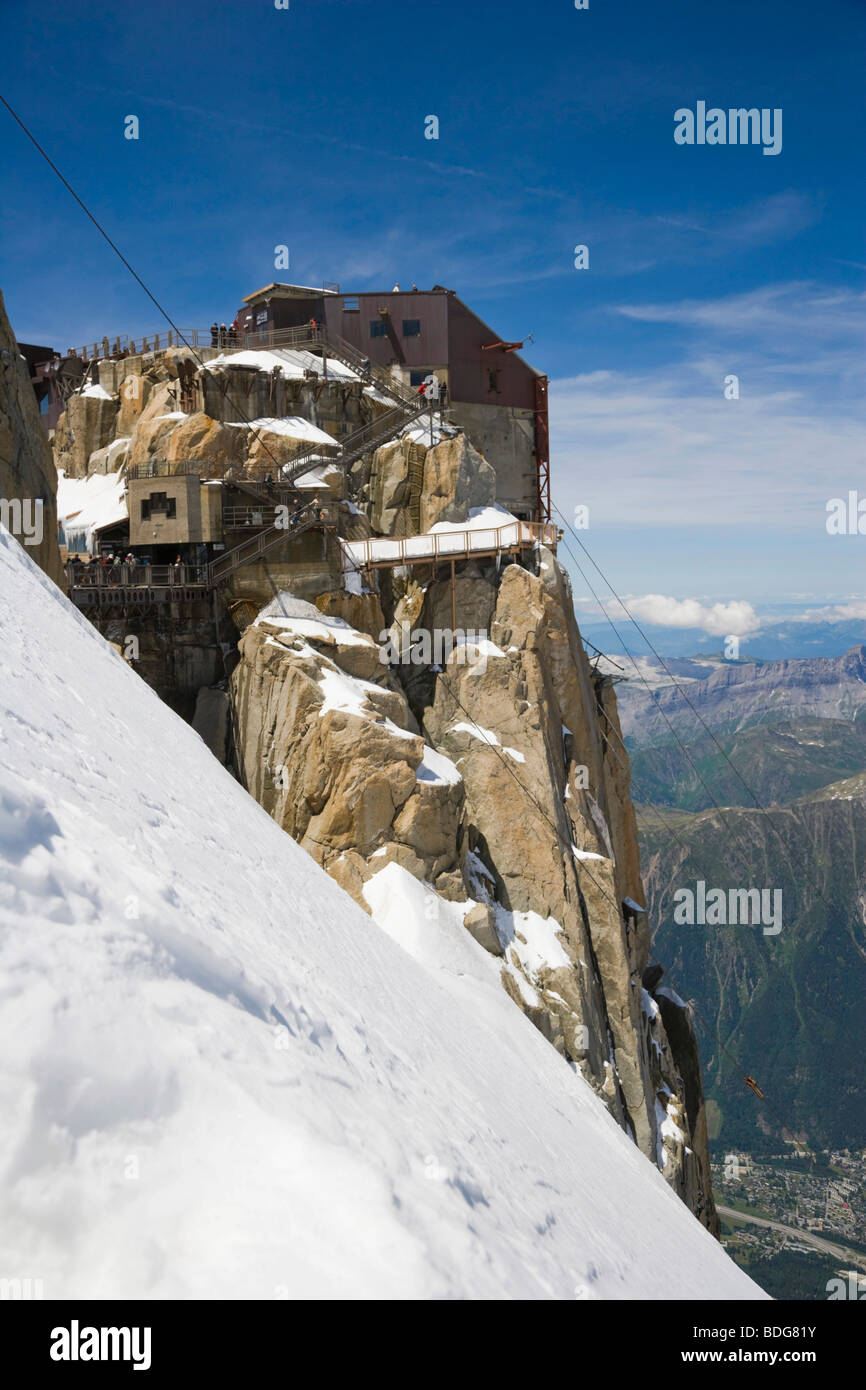 Dalla stazione della funicolare all'Aiguille du Midi, Chamonix Mont Blanc Massif, alpi, Francia, Europa Foto Stock