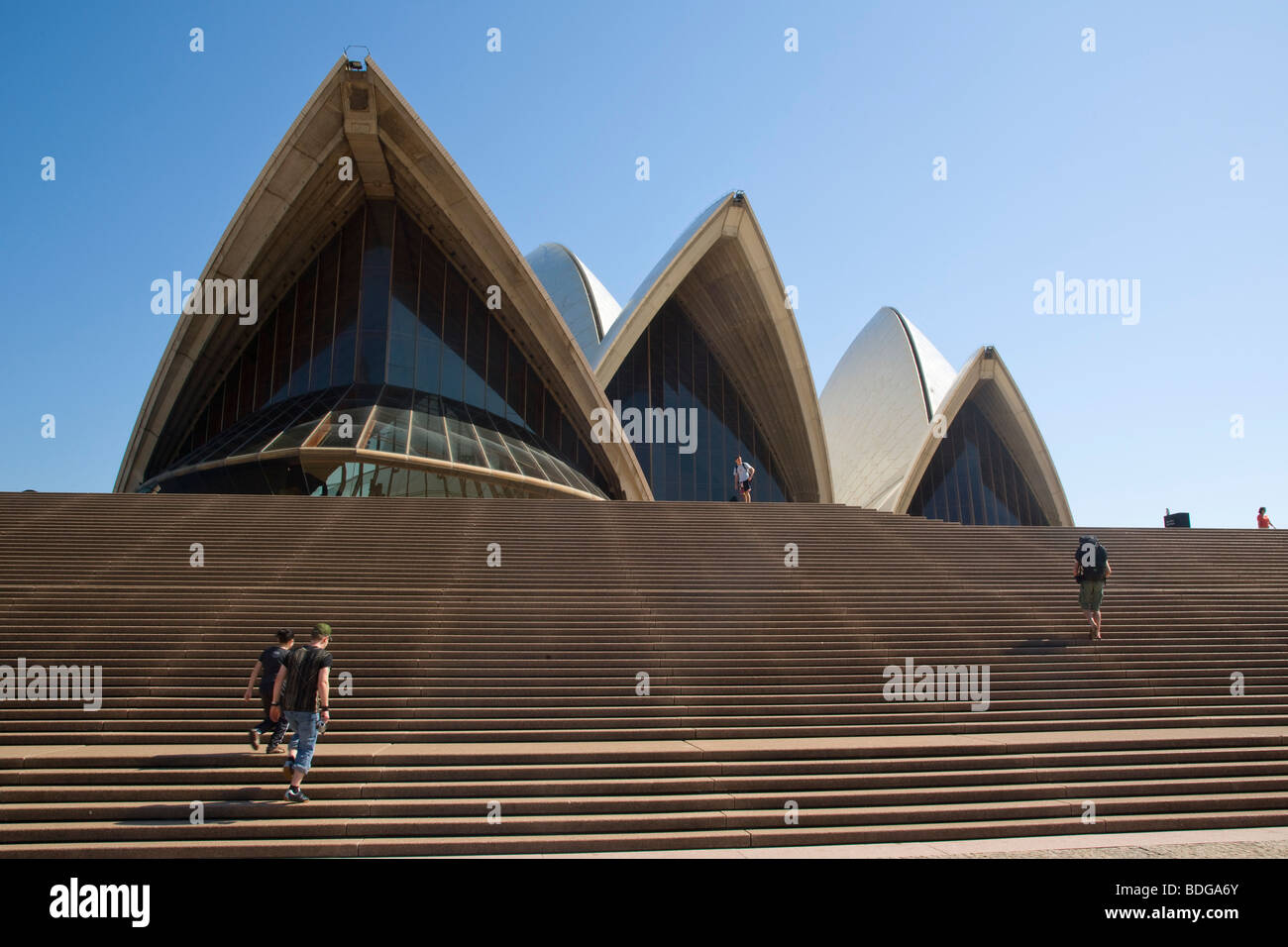 Australia, NSW, Sydney, scale del Piazzale della Sydney Opera House Foto Stock