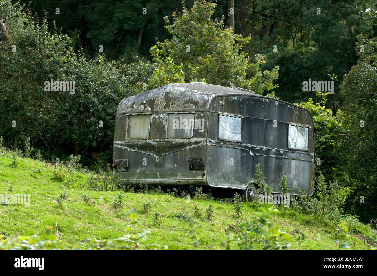 Abbandonato il vecchio roulotte su Brown Clee hill Shropshire Foto Stock