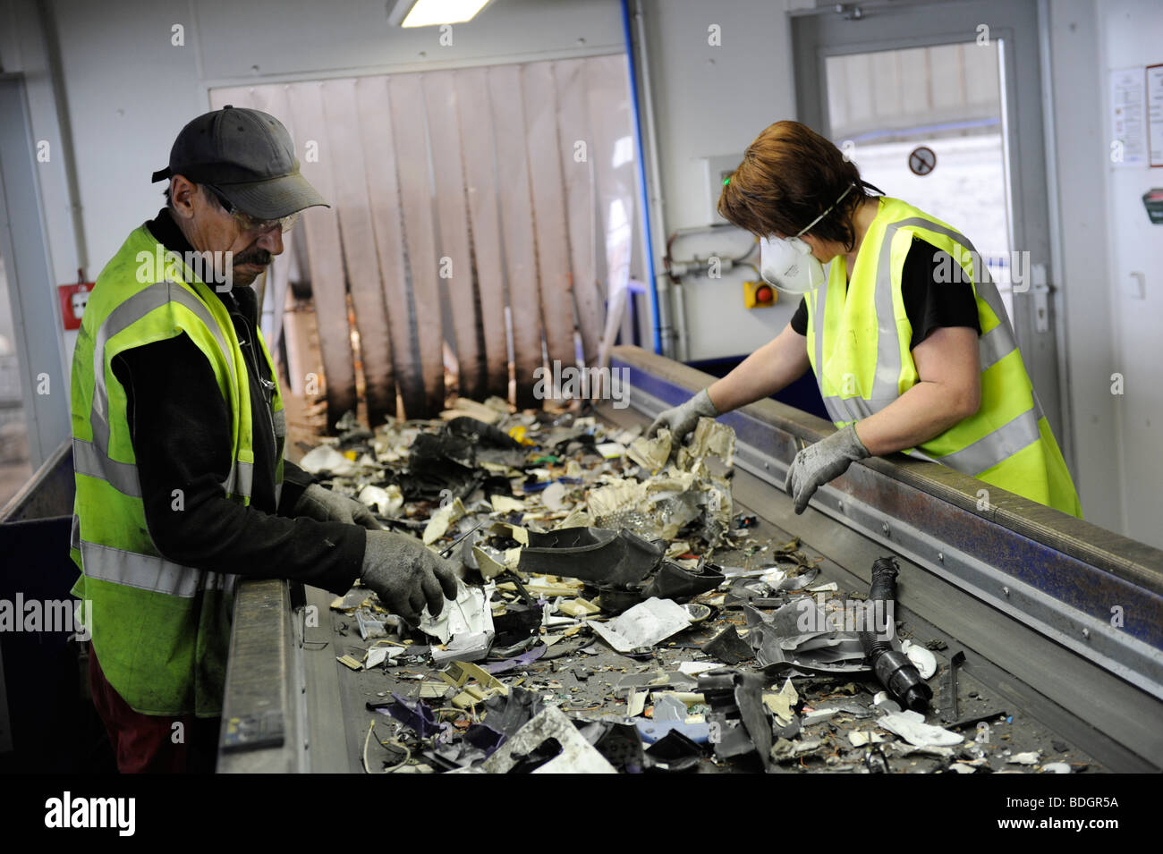 Germania Amburgo il riciclaggio dei rottami di elettronica a electronic recycling company TCMG, non utilizzato beni elettronici di consumo vengono raccolti e riciclati Foto Stock