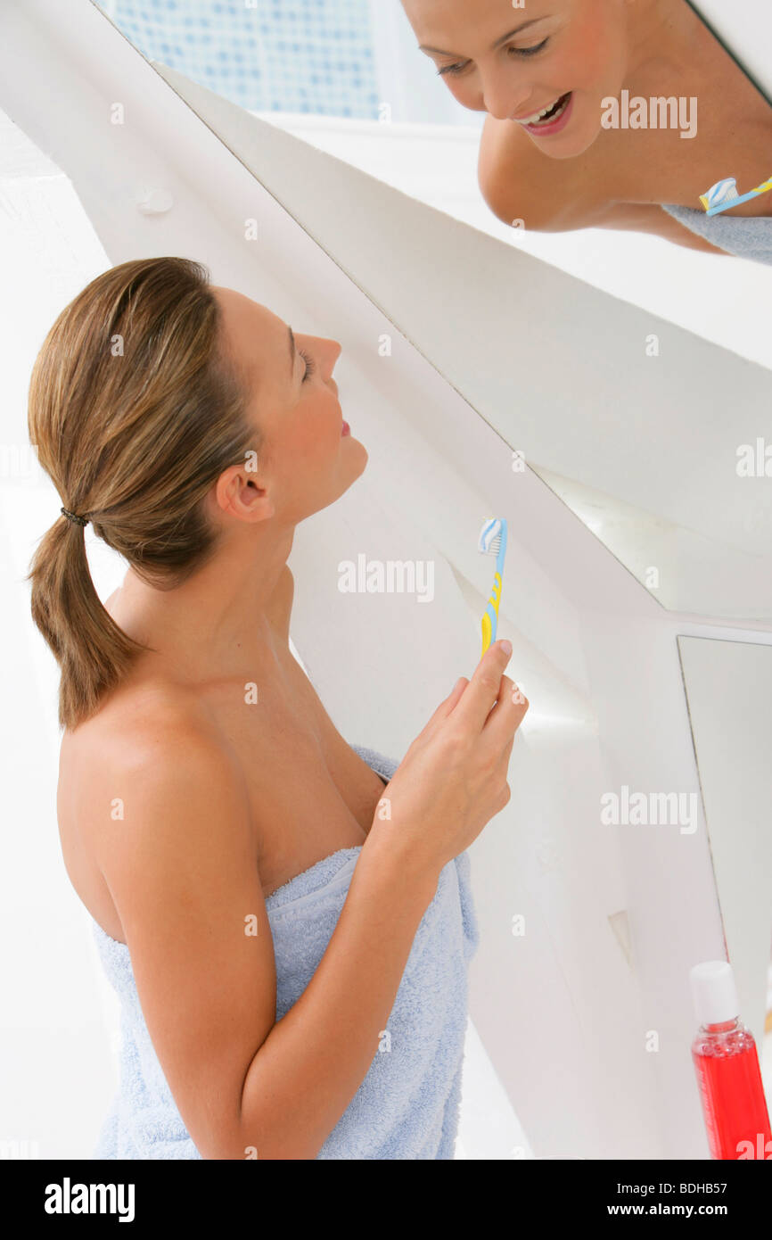 Igiene dentale, Donna Foto Stock