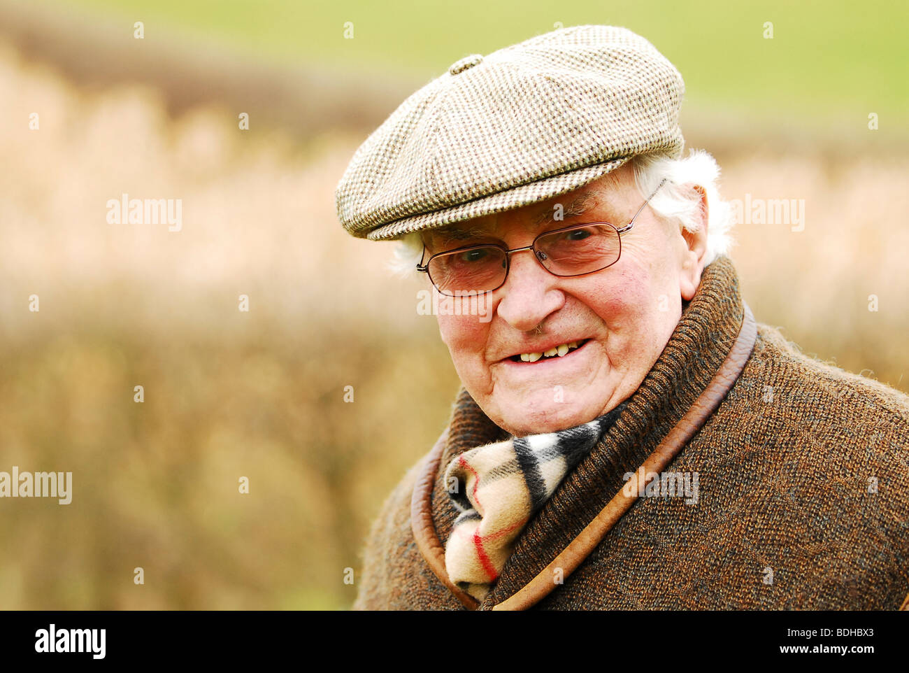 L'agricoltore nel tappo piatto Foto Stock
