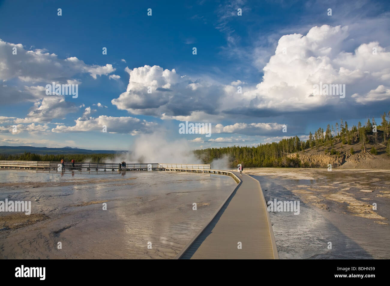 Midway Geyser Basin nel Parco Nazionale di Yellowstone Wyoming USA Foto Stock