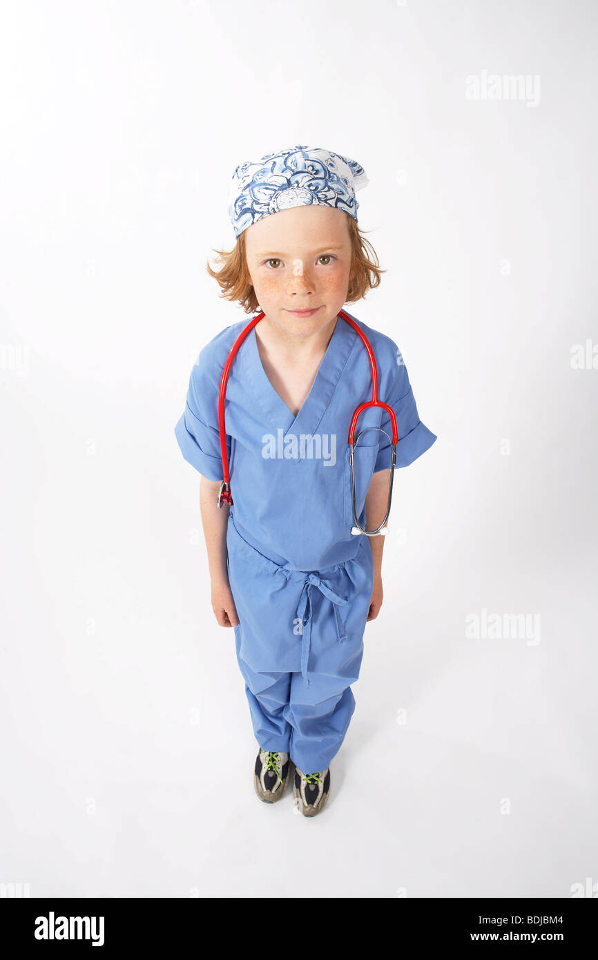 Ragazzo in veste di medico Foto Stock