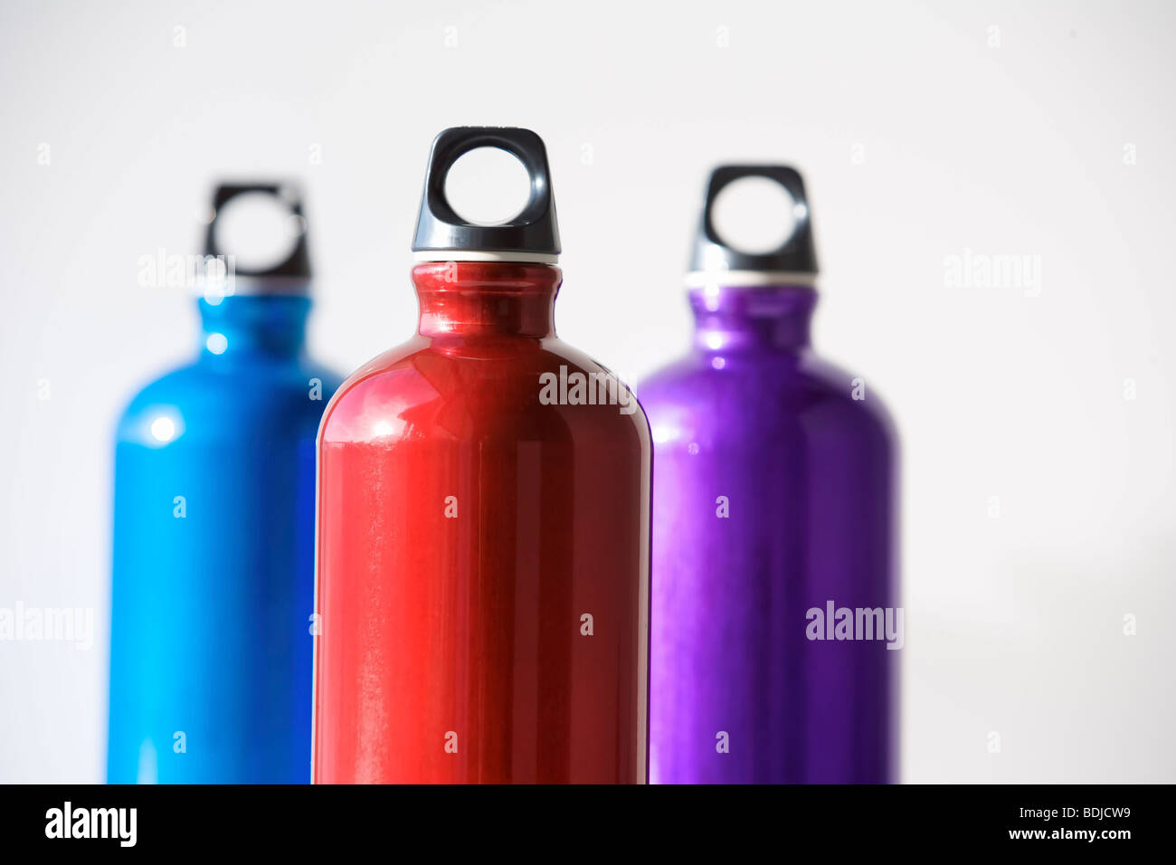 Acqua riutilizzabile bottiglie Foto Stock