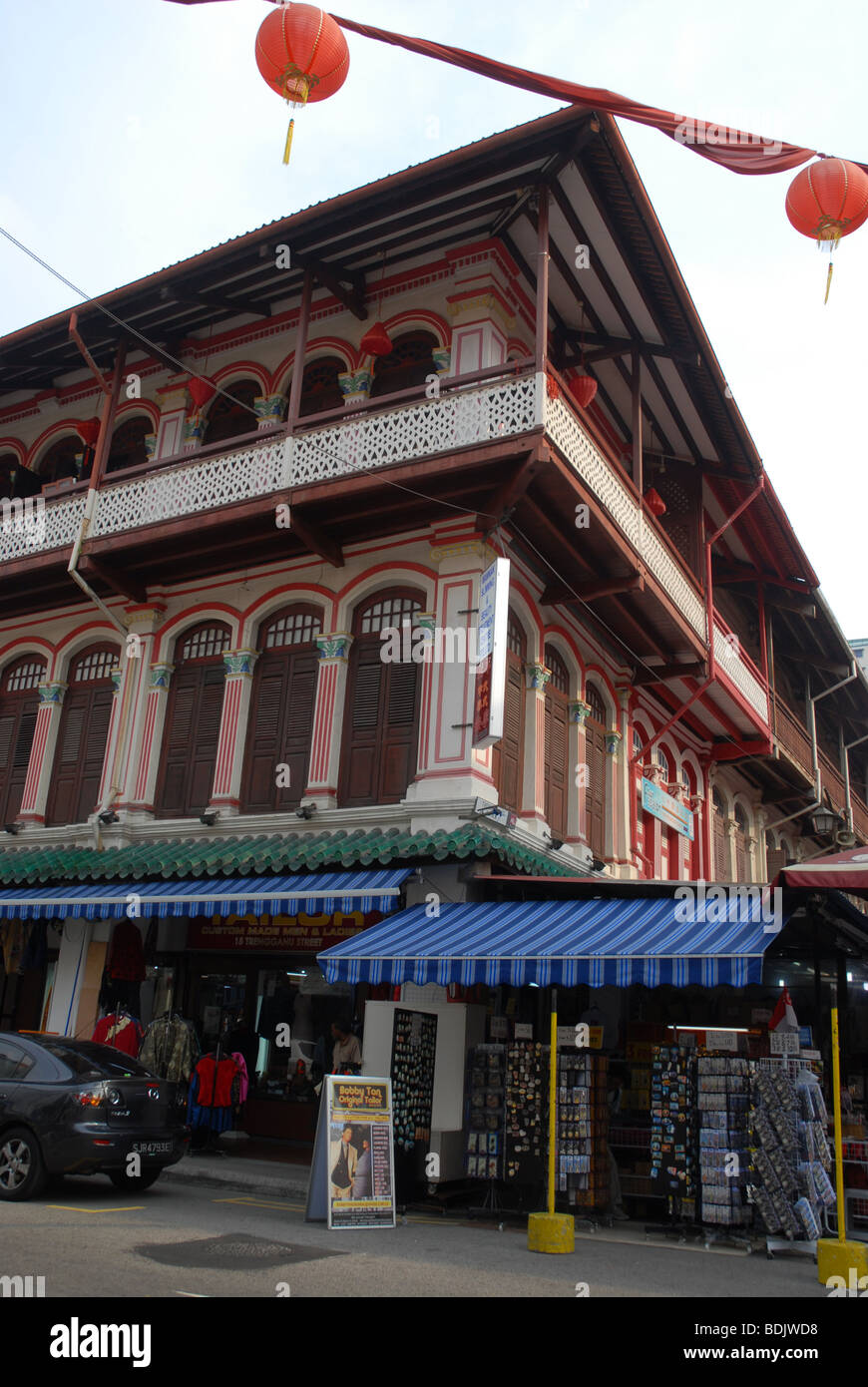 Edificio restaurato nell'angolo di Temple Street e Trengannu Street, Chinatown, Singapore Foto Stock