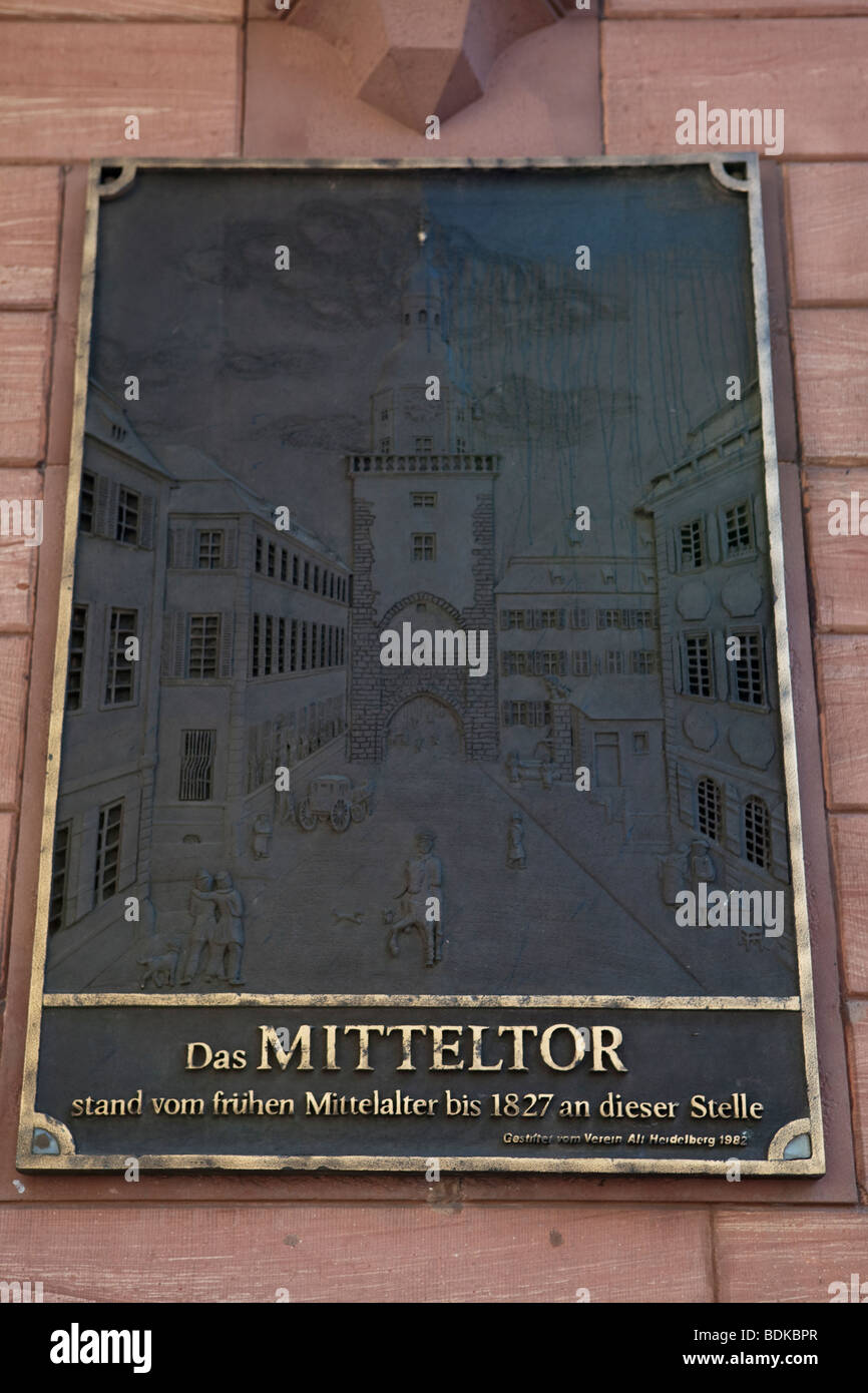 Das Mitteltor - porta medioevale torre pannello. Heidelberg, Baden Wuertemberg, Germania Foto Stock