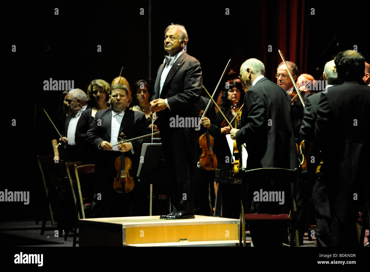 La direzione di Zubin Mehta Israel Philharmonic Orchestra Foto Stock