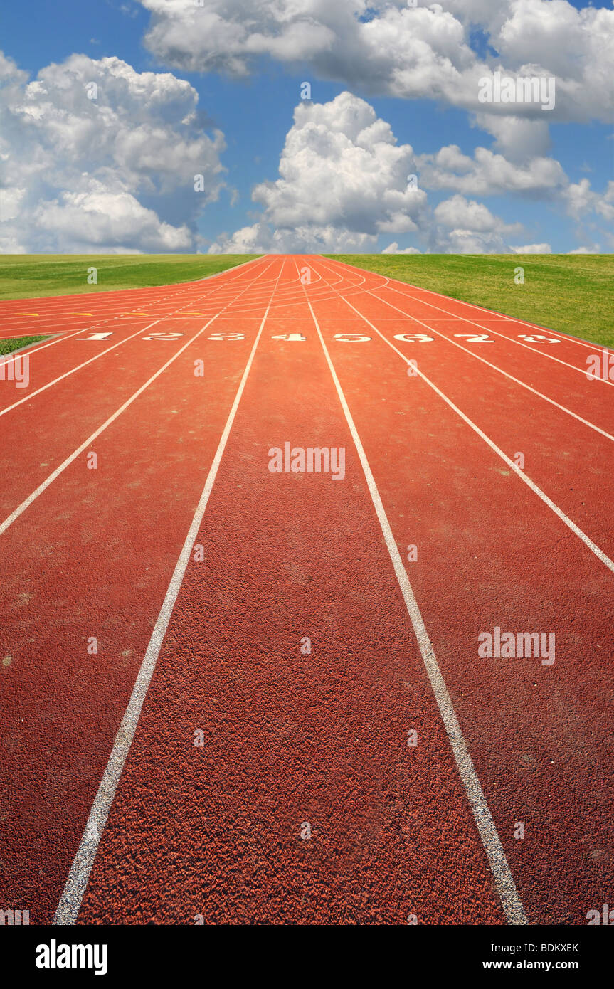 Olympic via di corsa in una giornata di sole Foto Stock