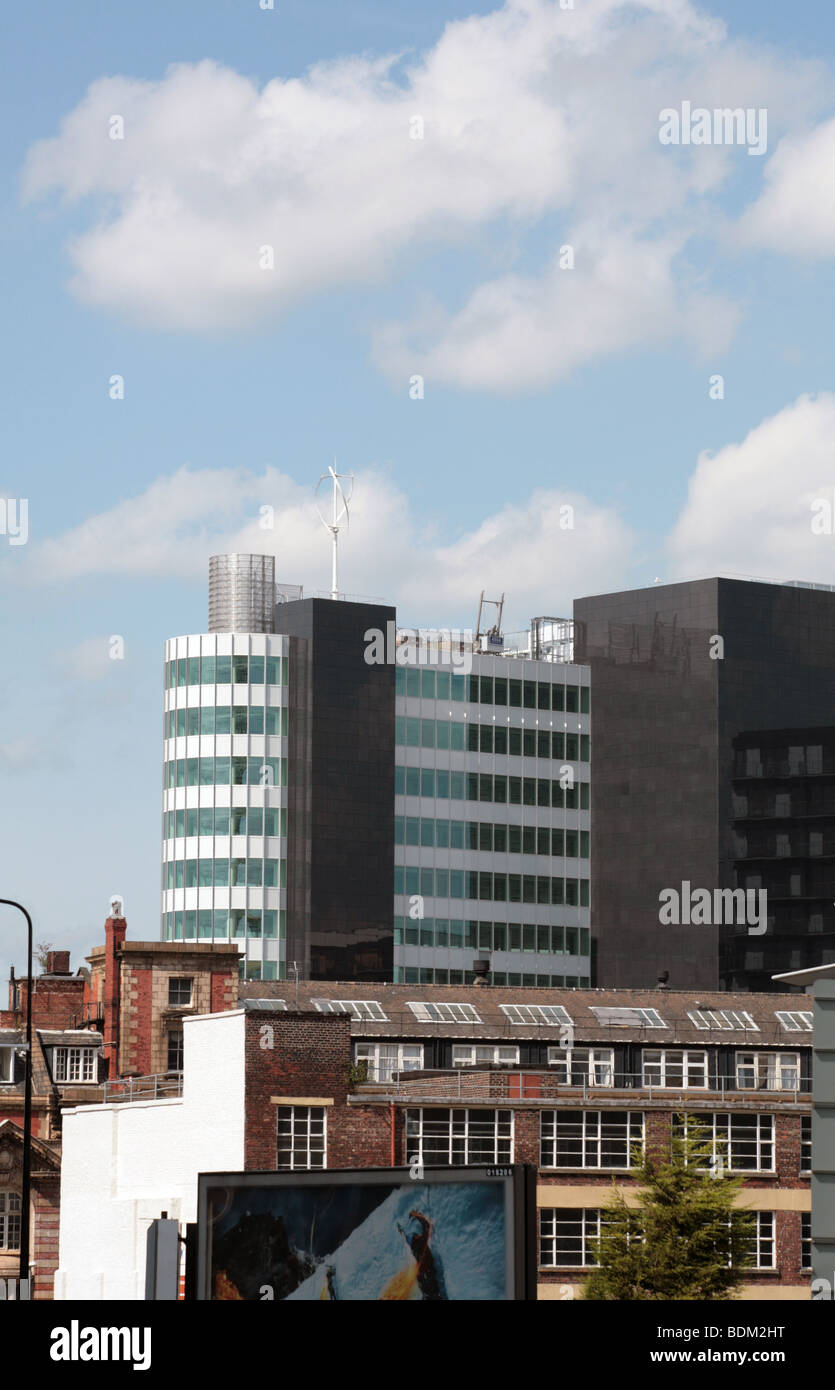 Ufficio moderno blocca il quartiere verde Cheetham Hill Road Manchester Inghilterra England Foto Stock