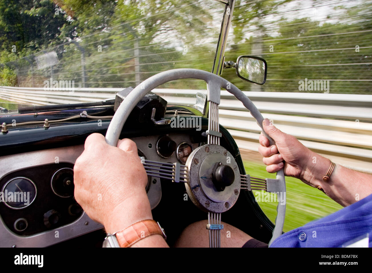 1934 Lagonda rapier car racing sul tracciato del Nurburgring, Germania Foto Stock