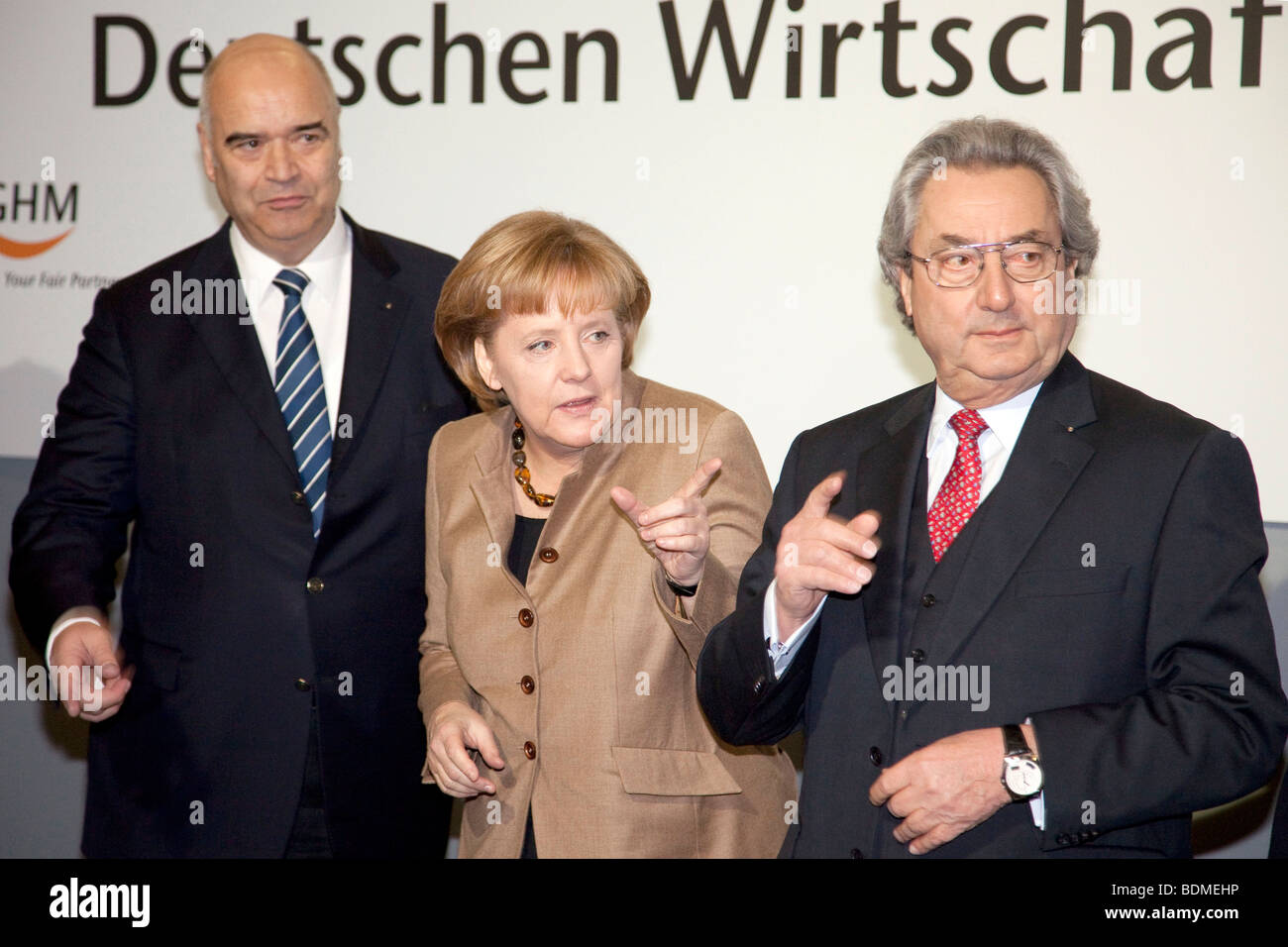 Angela Merkel, il cancelliere tedesco e CDU Presidentessa, centro, Otto Kentzler, presidente della Zentralverband des Deutschen Handw Foto Stock