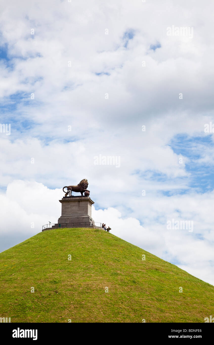 I Lions Mound memoriale della battaglia di Waterloo che si affaccia sul campo di battaglia di Waterloo Belgio Europa Foto Stock