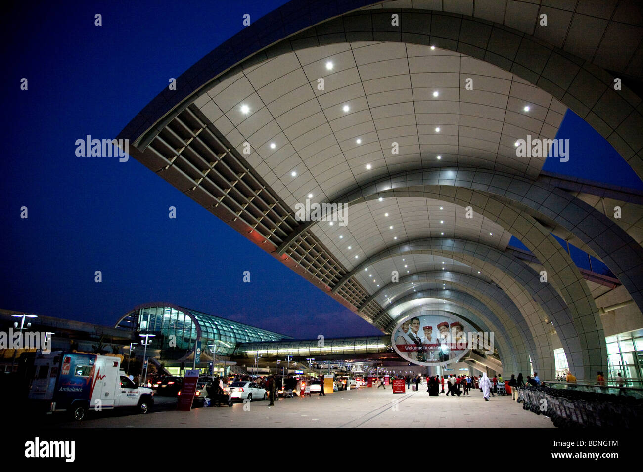 Principale compagnia aerea Emirates Hall Partenze concourse Foto Stock