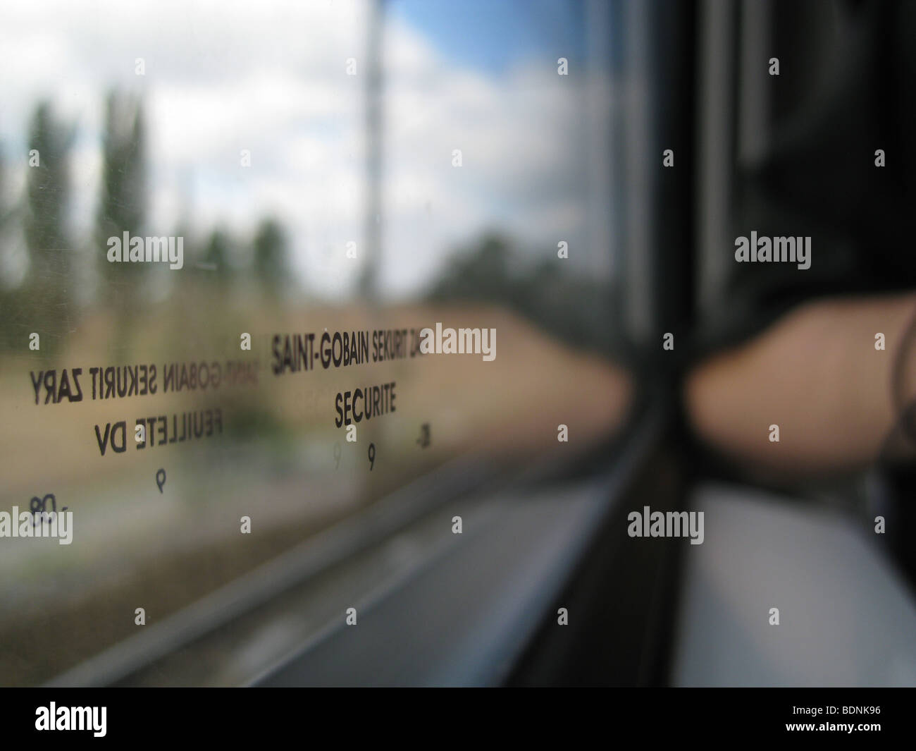 Un treno cabina finestra in Francia Foto Stock