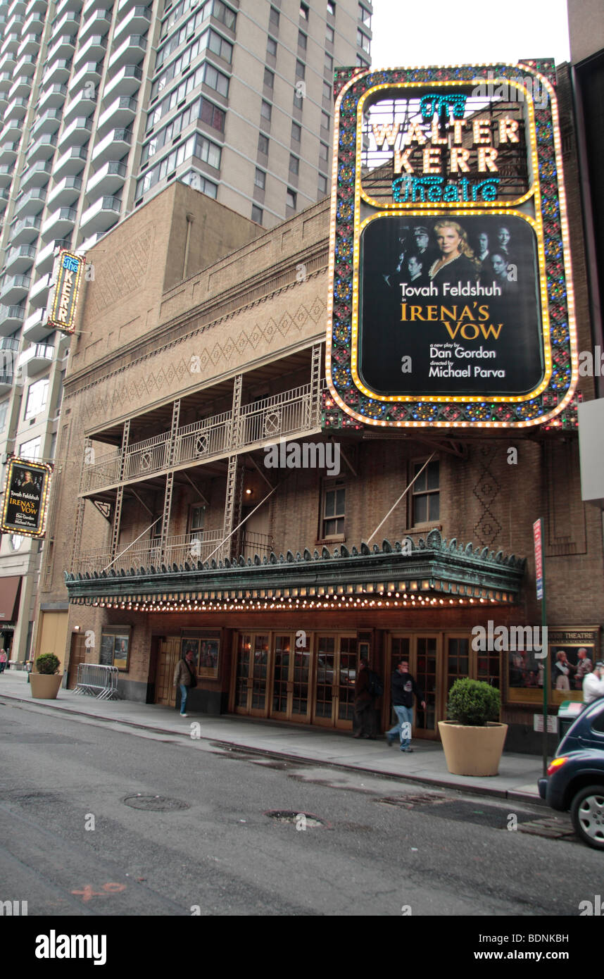 "Irena voto dell' al Walter Kerr Theatre, 48th Street, New York. Foto Stock