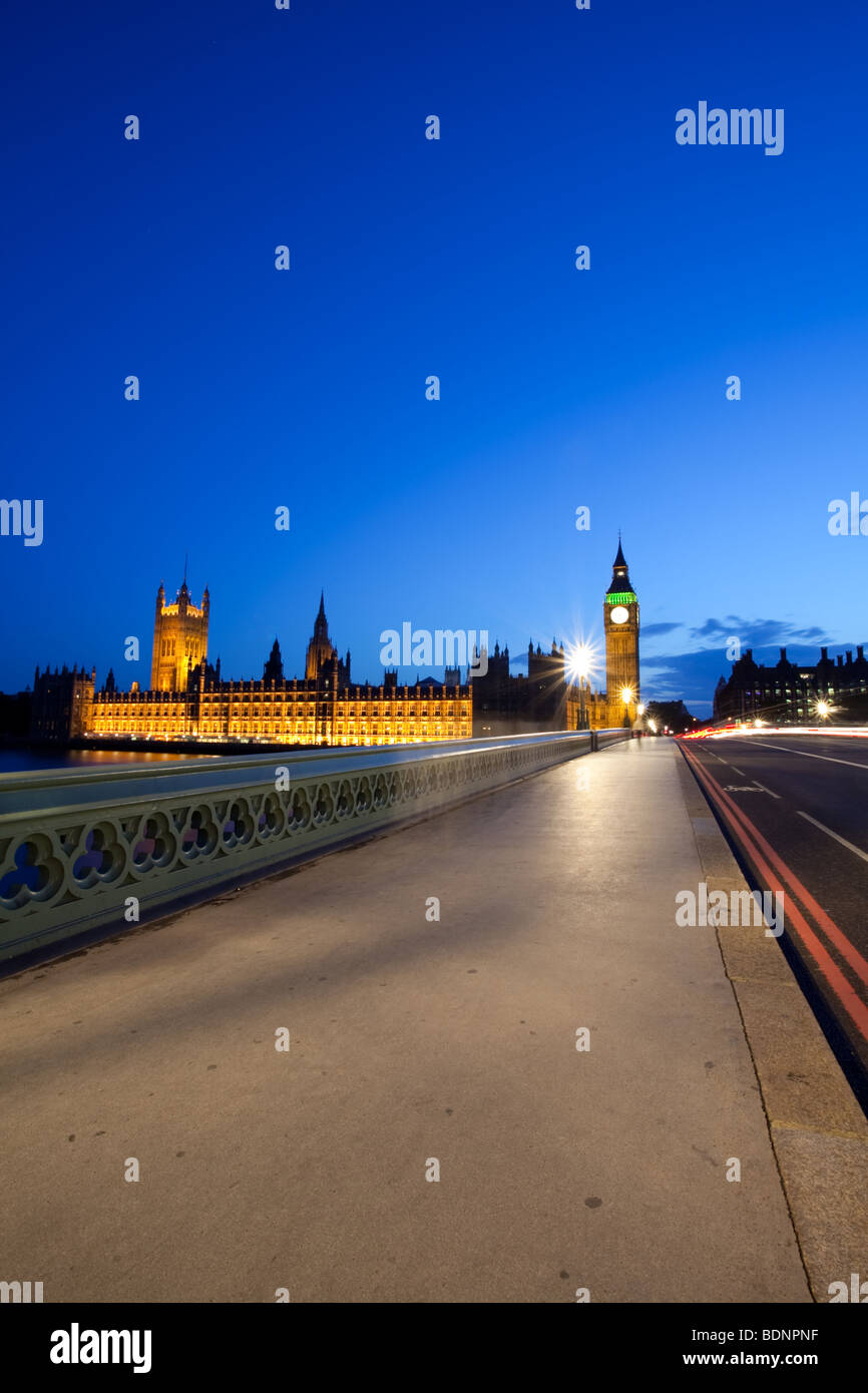 Case del Parlamento shot al tramonto Foto Stock