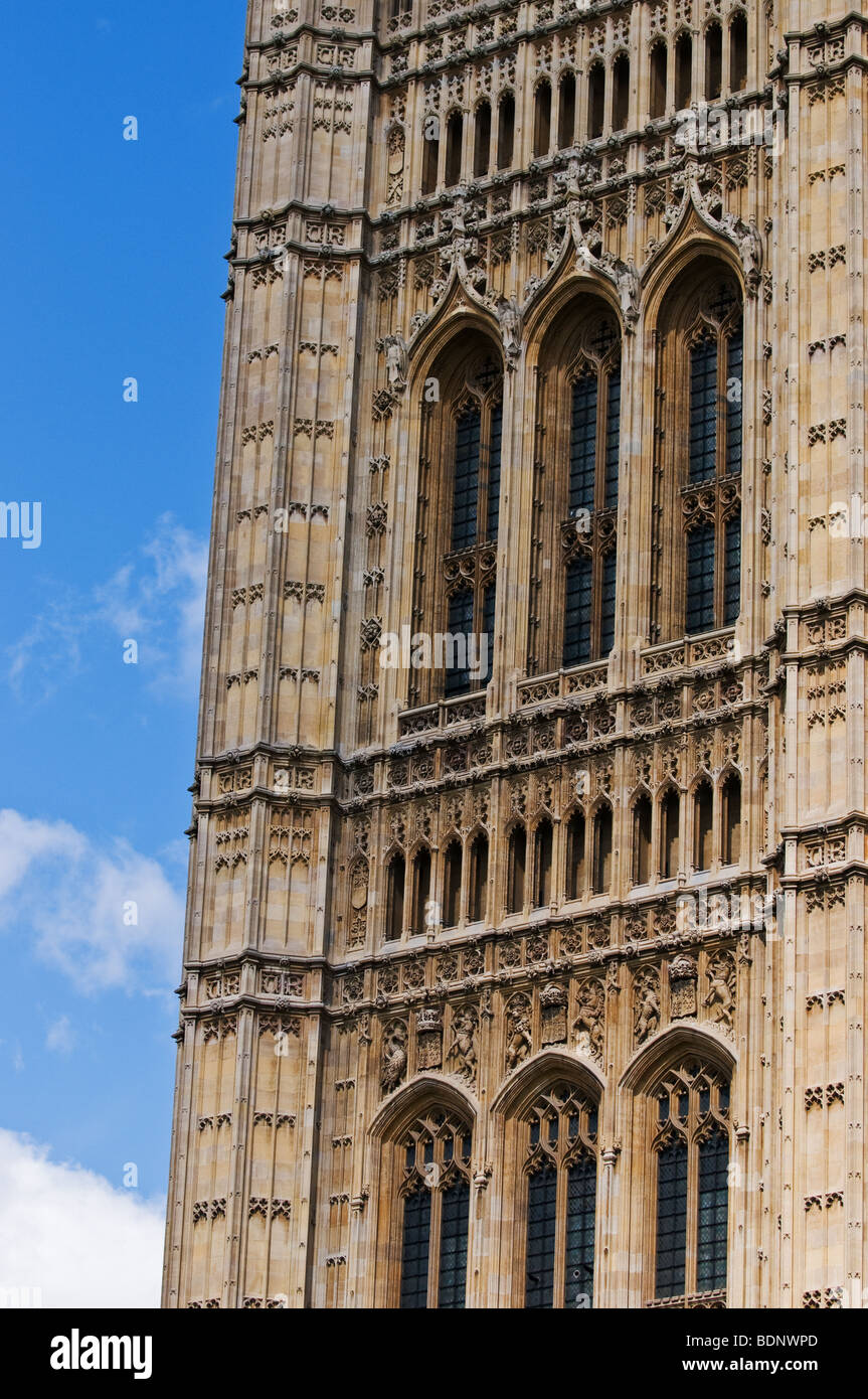 Dettaglio del disegno sulla facciata della Casa del Parlamento a Londra. Foto di Gordon Scammell Foto Stock