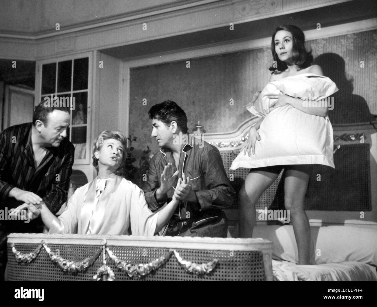 La Bonne soupe Anno: 1963 Regia: Robert Thomas Daniel Gélin, Annie Girardot, Bernard Blier Foto Stock