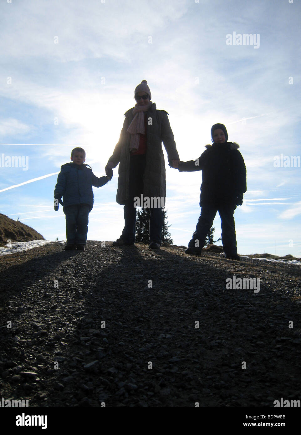 Schattenriss Mutter mit Kindern Foto Stock