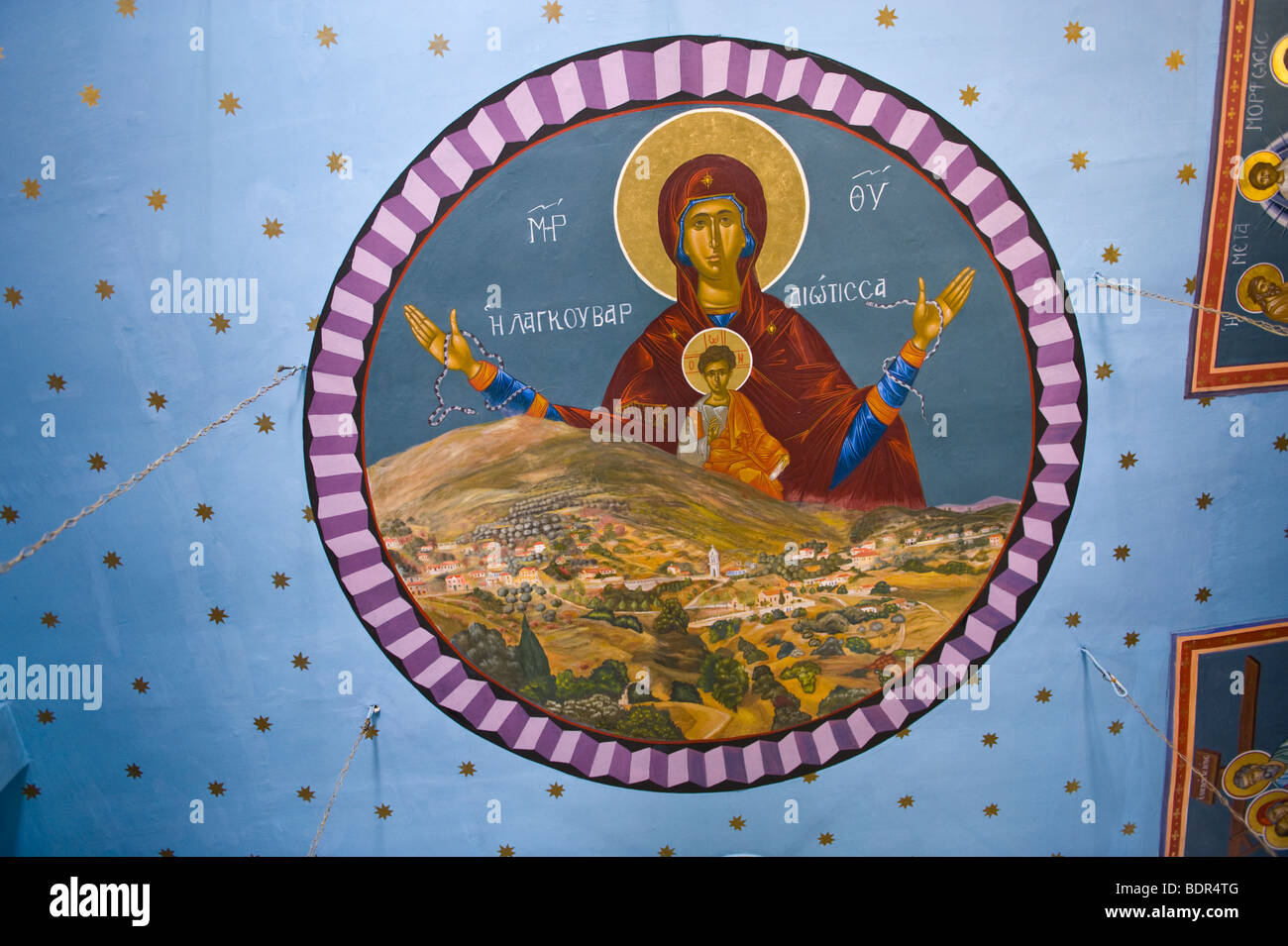 Affresco sul soffitto della chiesa della Vergine Maria Lagouvarda Vergine Maria dei serpenti a Markopoulo sull'isola greca di Cefalonia Foto Stock