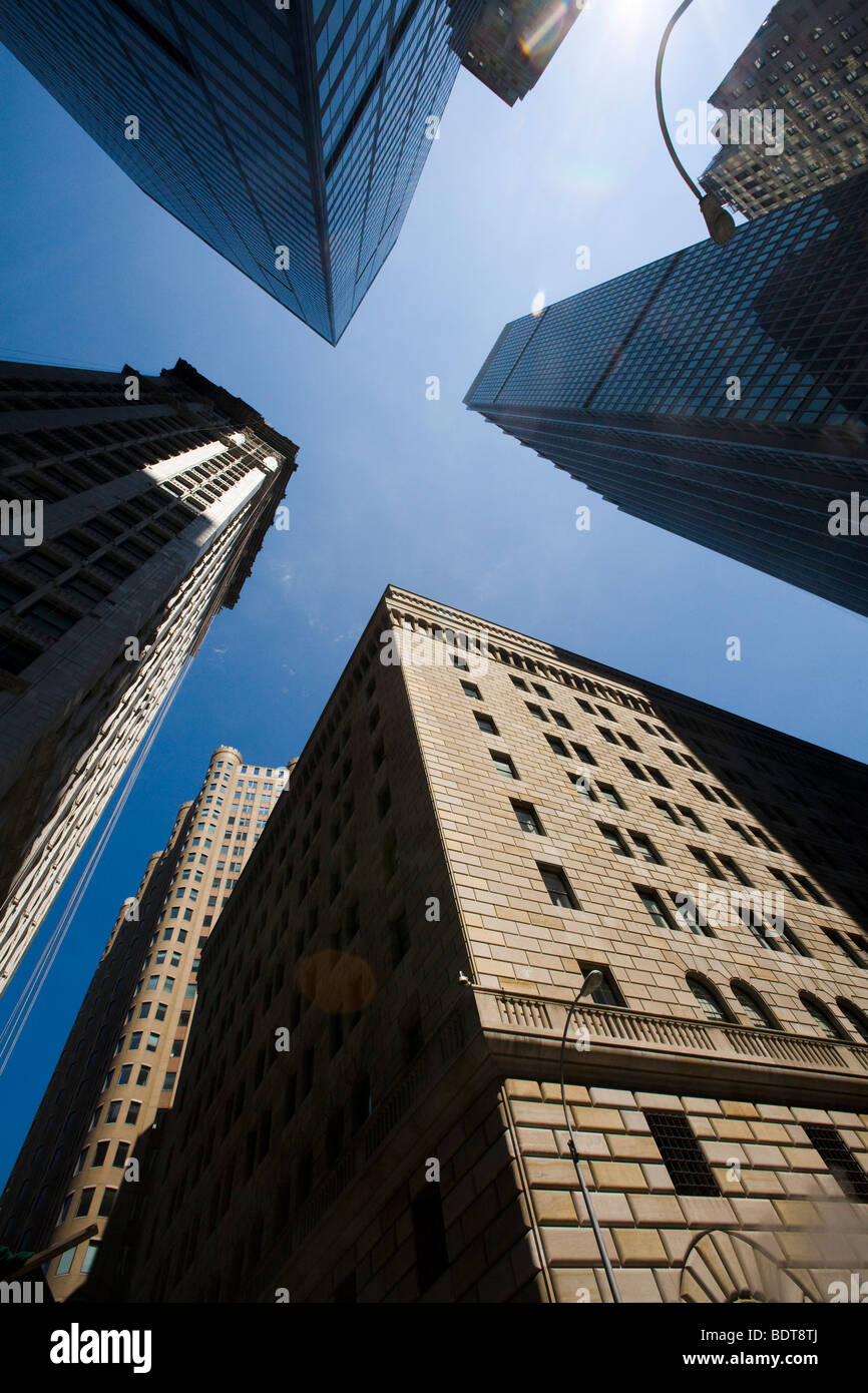 The Federal Reserve Bank of New York (in the foreground), Liberty Street, Foto Stock