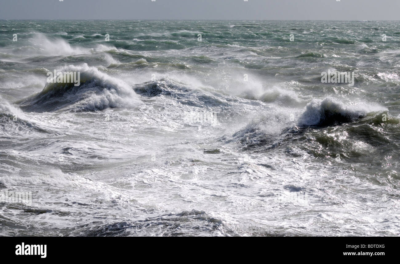 Un mare molto agitato Foto Stock