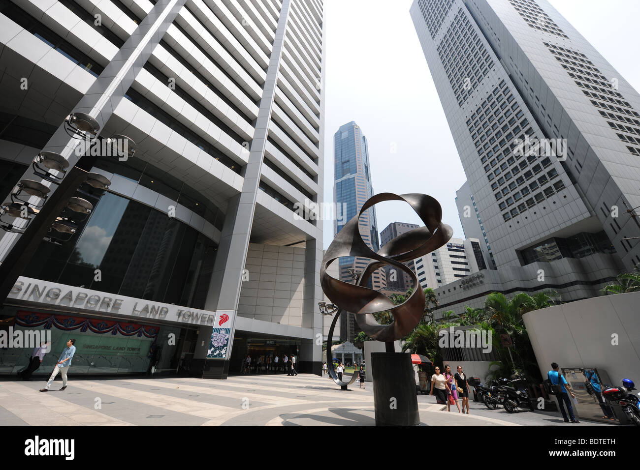 Terra di Singapore edificio a torre e grattacieli di Raffles Place, Singapore Foto Stock
