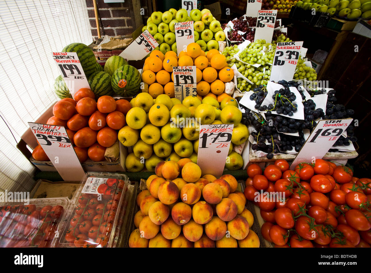 Mercato della frutta, Spiaggia di Brighton, Brooklyn, New York, Stati Uniti d'America Foto Stock