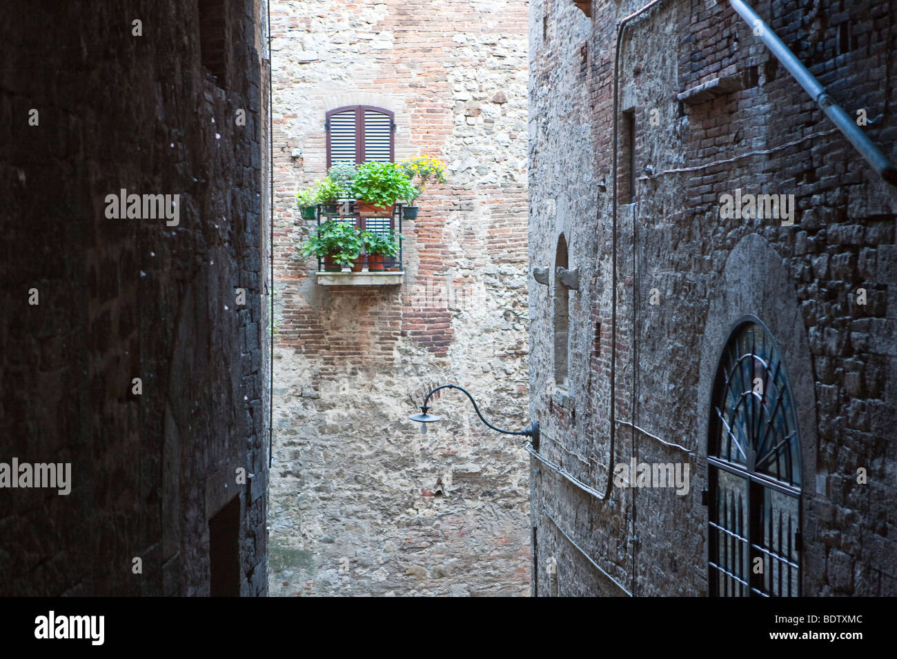L'Italia,Umbria,Todi,vista di San Silvestro a trimestre Foto Stock